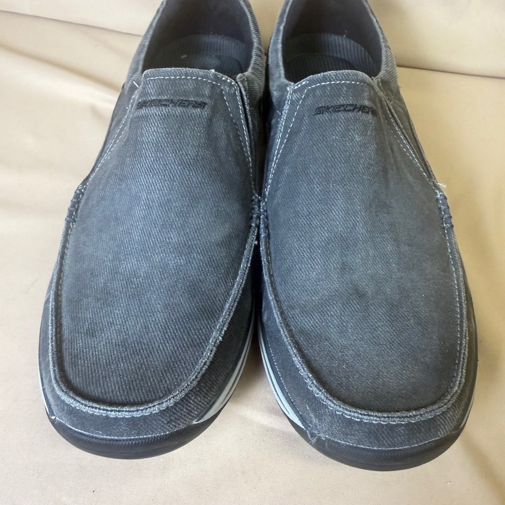 Skechers Relaxed Fit Memory Foam Slip On Shoes Mens 12 Black 64109 Loafers